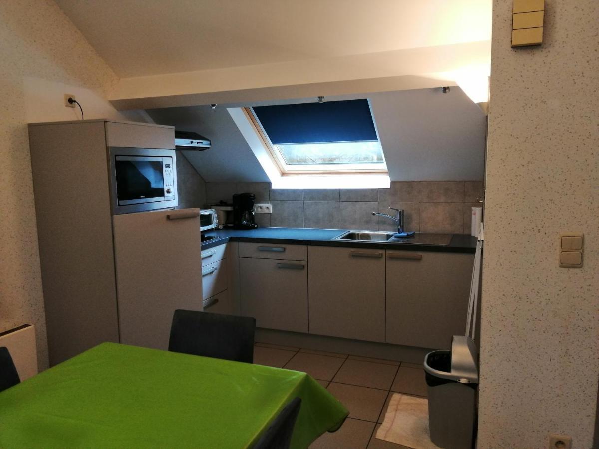 Durbuy, ses ruelles pittoresques et sa gastronomie Extérieur photo